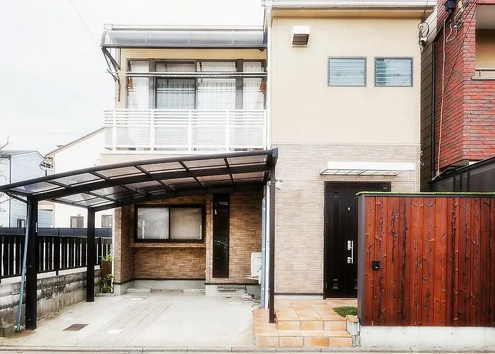 Kyo Sakura House